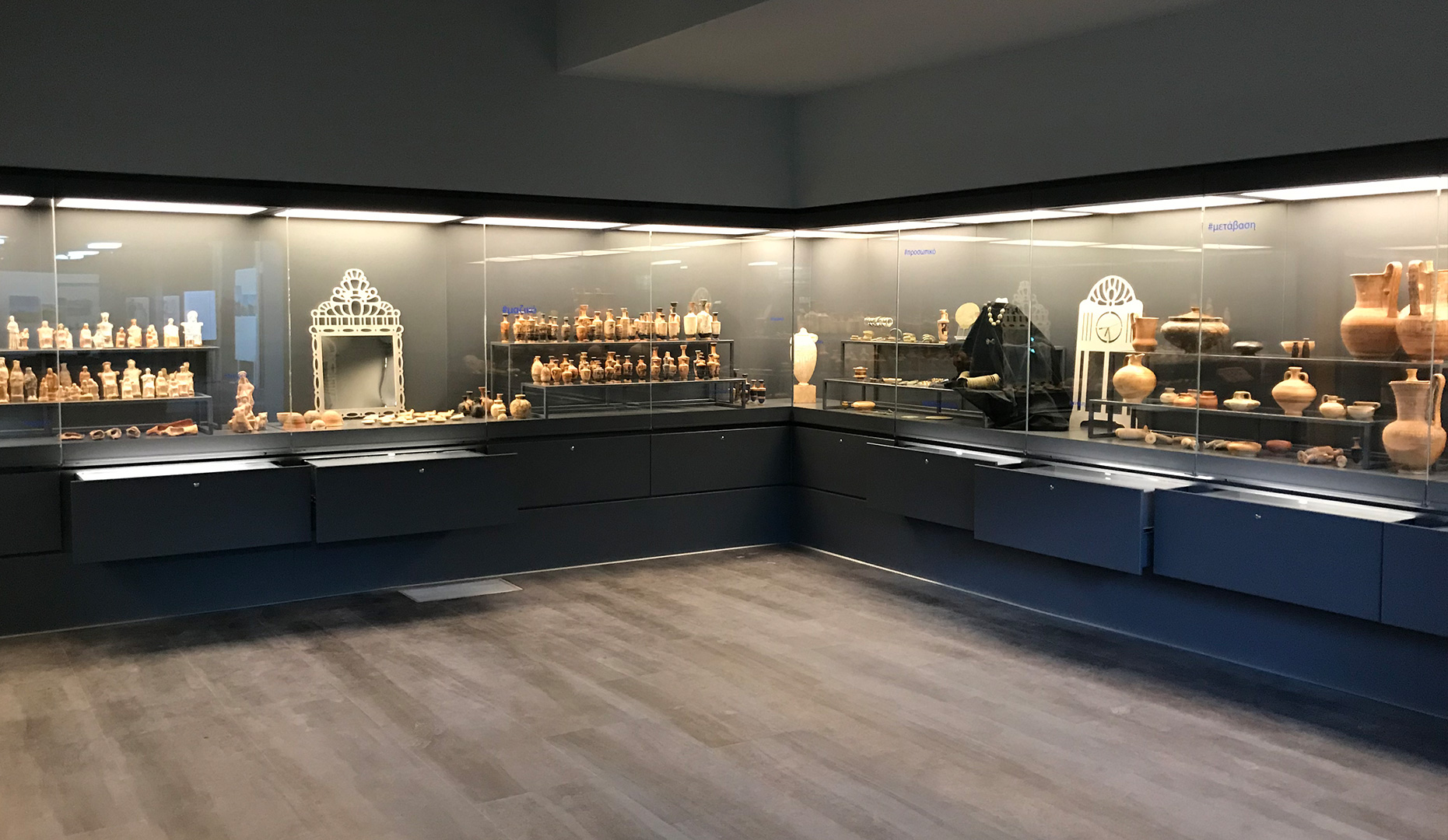 ATHANASIOS MARTINOS GALLERY